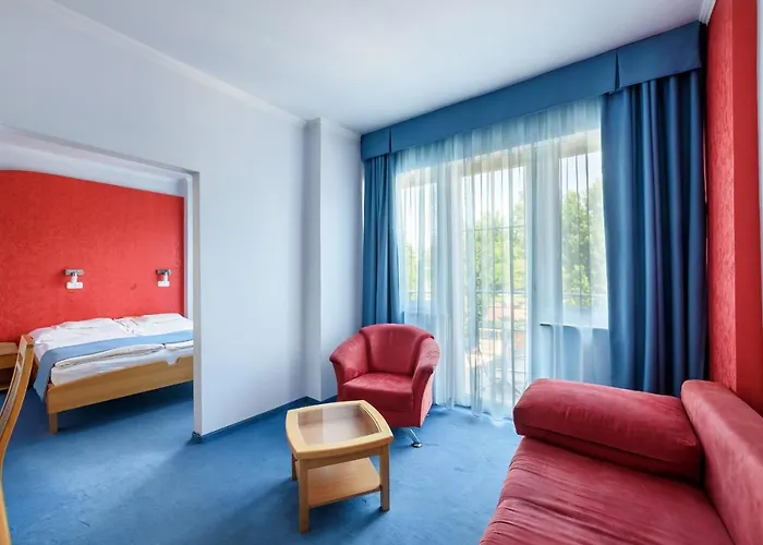 Hotel Negy Evszak