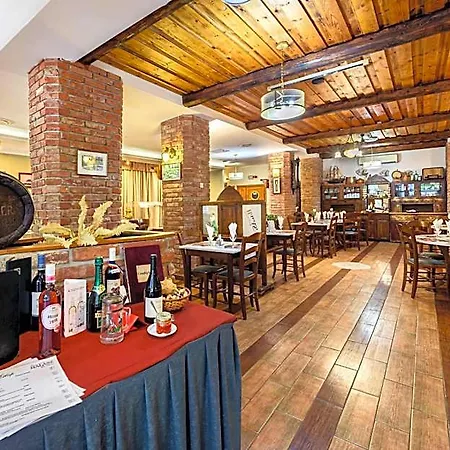Hotel Negy Evszak